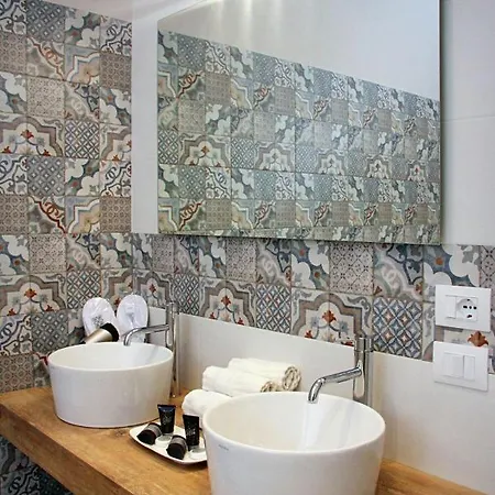 Bed and Breakfast Relais Marlene Avezzano Esterno foto