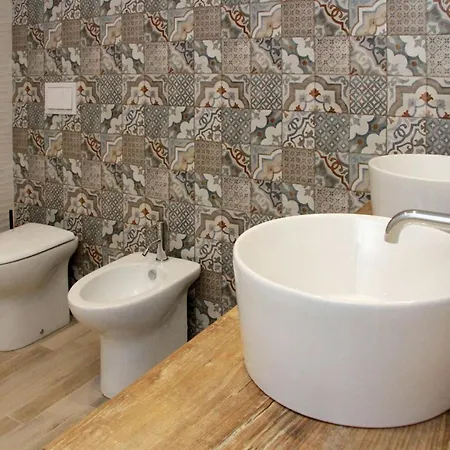 Bed and Breakfast Relais Marlene Avezzano Esterno foto