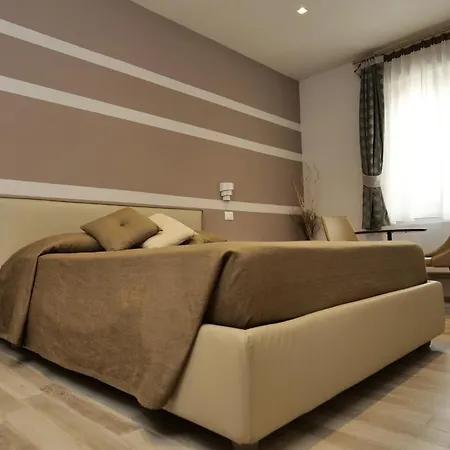 Bed and Breakfast Relais Marlene Avezzano Esterno foto