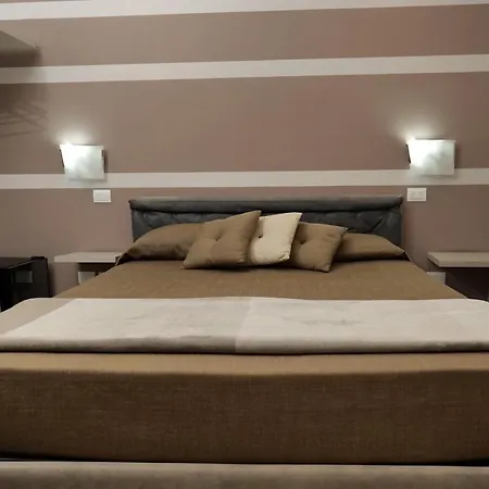 Bed and Breakfast Relais Marlene Avezzano Esterno foto